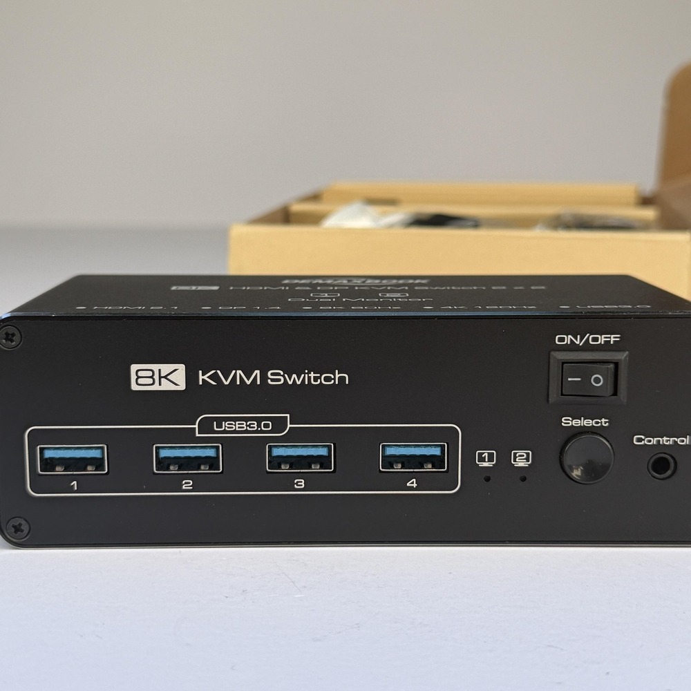 DEMAXBOOK 8K HDMI DP KVM Switch 2x2 Dual Monitor HDMI 2.1 DP 1.4 USB 3.0 Black - Picture 2 of 4